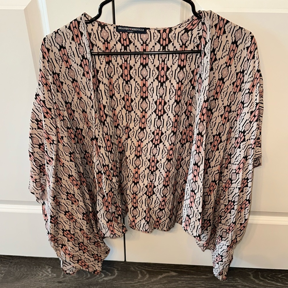 NWOT BRANDY MELVILLE CARDIGAN